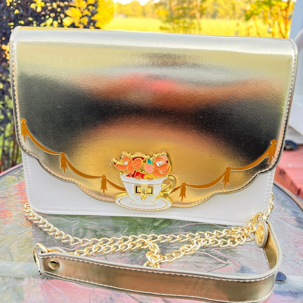 Loungefly Disney Cinderella Jaq & Gus Teacup Crossbod… Gem